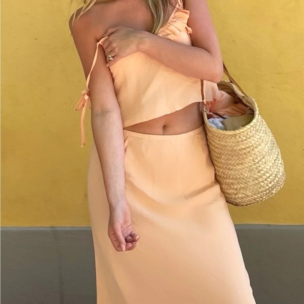 Chic Peach Set NEVER WORN